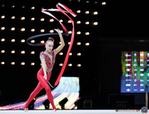 aa f karika polina ukr ph simone ferraro sfa06843 copia